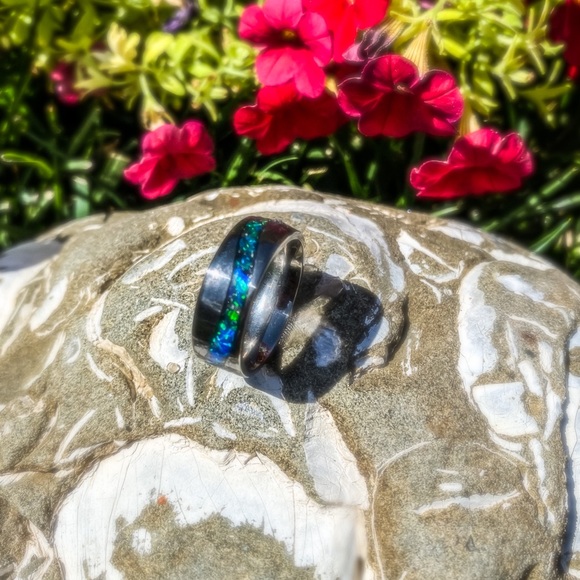 Undercurrent Ring - Picture 3 of 3